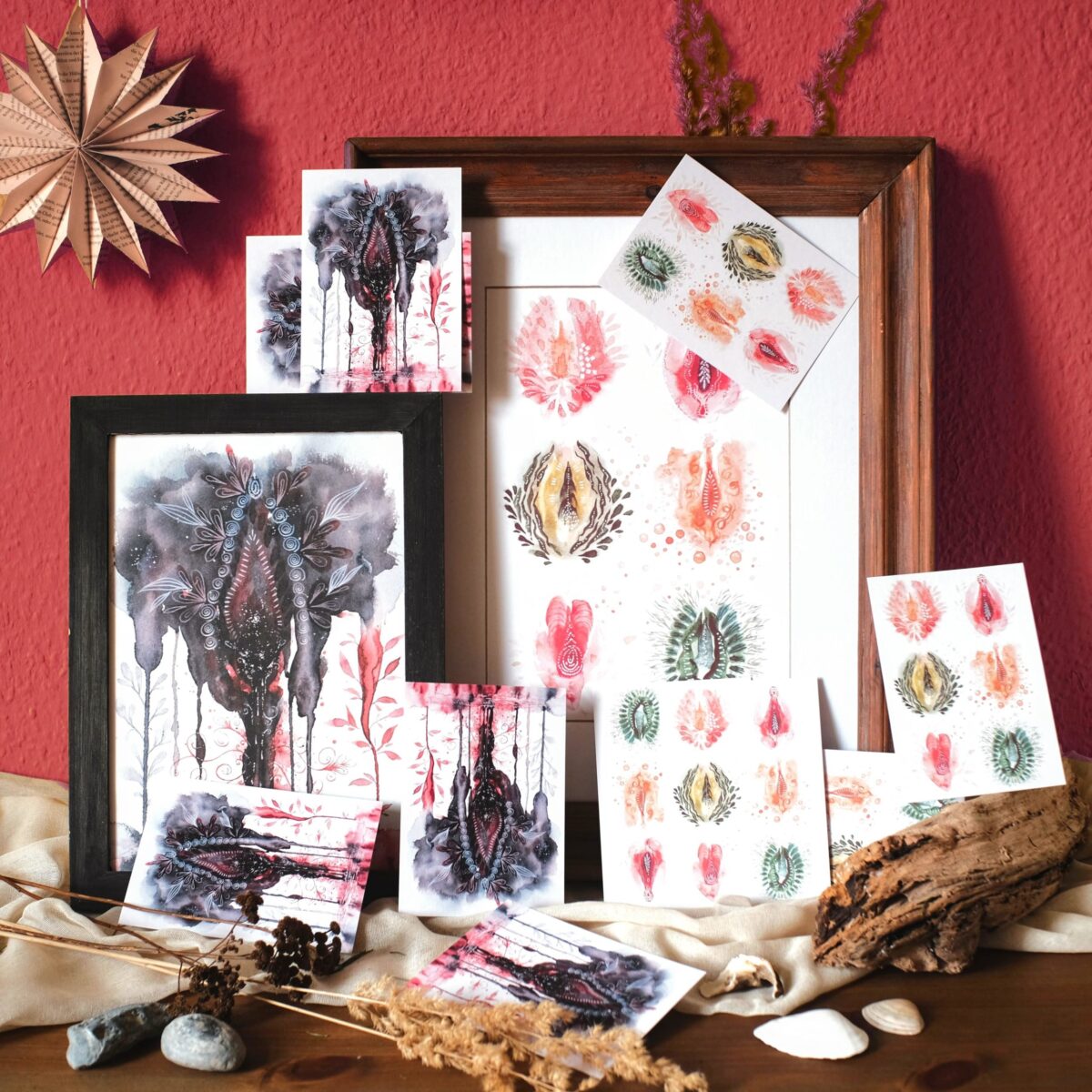 Yoniversum maria und der pinsel artprints oeko vegan boho period art vagina menstruation queer feminismus aquarell spirituell 1 scaled - Maria und der Pinsel