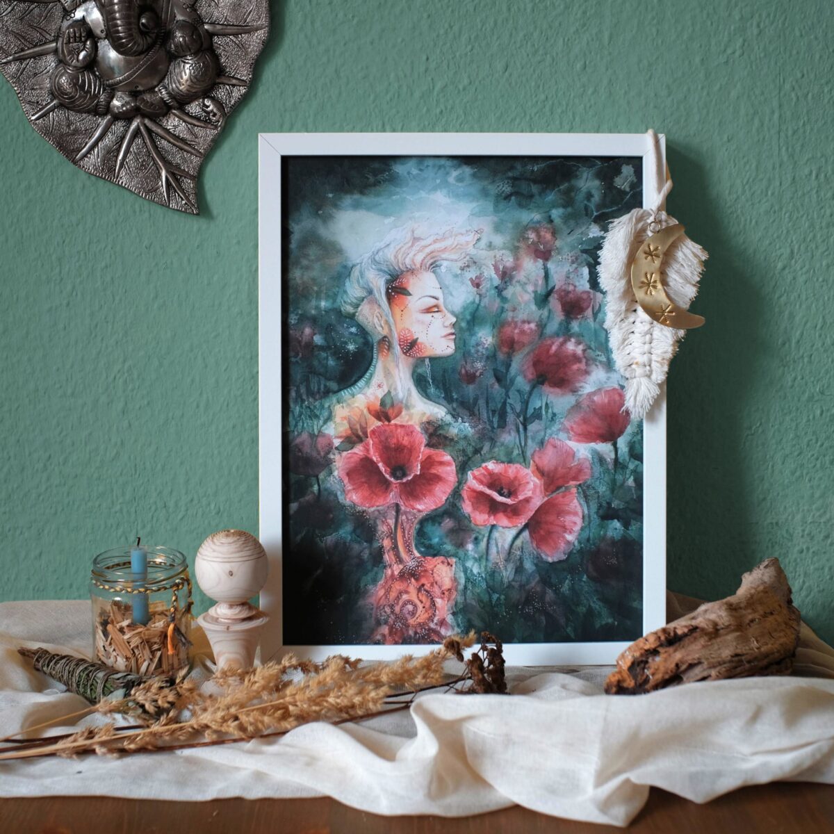 mohnlichter maria und der pinsel aquarell malerei oeko artprint boho tarot tantra portrait frau blume wiese bluete spiegel seele scaled - Maria und der Pinsel