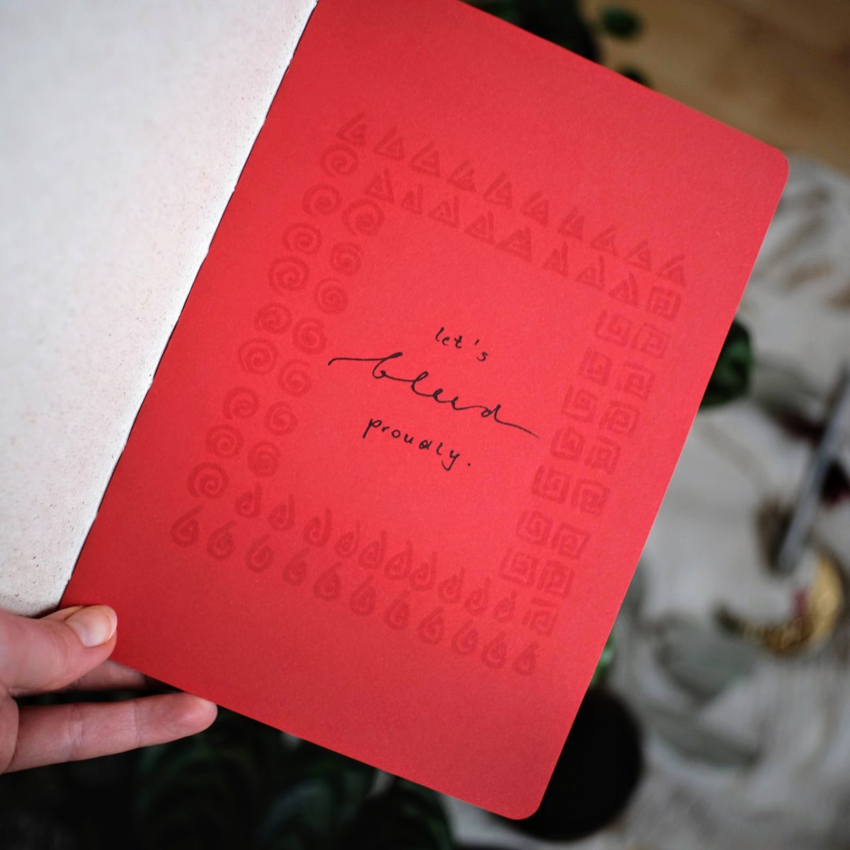 bleeding journal tagebuch fuer die tage bleeding vulva yoni menstruation periode innerer winter einkehr maria und der pinsel 3 scaled - Maria und der Pinsel