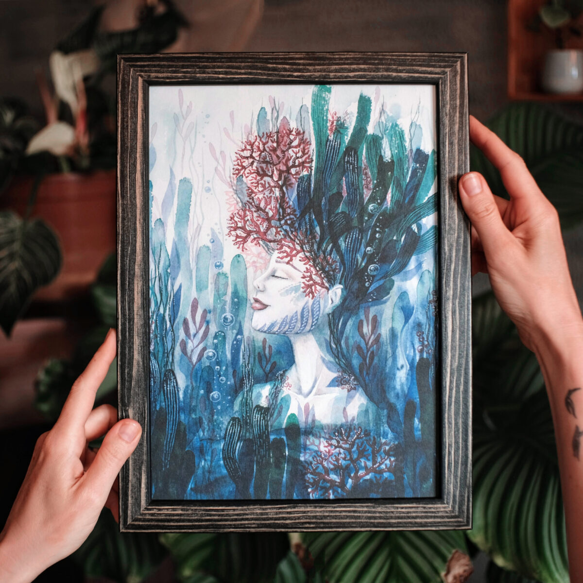 oeko artprint korallenbluete a4 vollholzrahmen schwarz gebuerstet bilder fuer frauen oceanchild meerjungfrau meerliebe inspiration - Maria und der Pinsel
